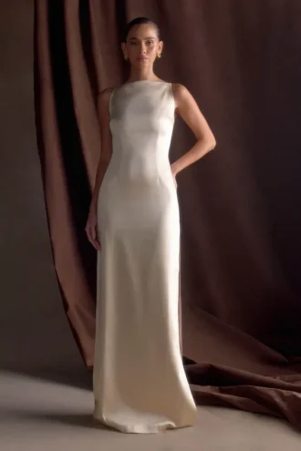 Vestido largo sin mangas de satén violeta – Dorado rosado