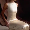 Vestido largo sin mangas de satén violeta – Dorado rosado Vestido largo sin mangas de satén violeta – Dorado rosado