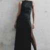 Vestido largo sin mangas de satén violeta – Negro Vestido largo sin mangas de satén violeta – Negro
