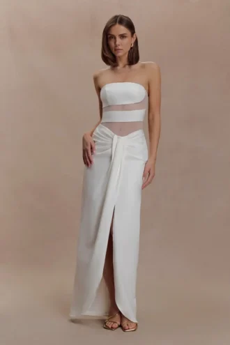 Vestido largo sin tirantes con aberturas Paulina – Blanco