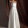 Vestido largo sin tirantes con cinturón Florence – Blanco Vestido largo sin tirantes con cinturón Florence – Blanco