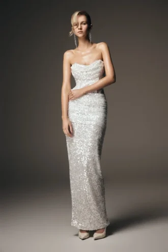 Vestido largo sin tirantes con lentejuelas Nala – Marfil
