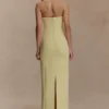 Vestido largo sin tirantes de crepé Kalila – Limón Vestido largo sin tirantes de crepé Kalila – Limón