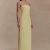Vestido largo sin tirantes de crepé Kalila – Limón Vestido largo sin tirantes de crepé Kalila – Limón