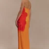 Vestido largo sin tirantes de gasa Amaya – Estampado de carpas y orquídeas Vestido largo sin tirantes de gasa Amaya – Estampado de carpas y orquídeas