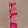 Vestido largo sin tirantes de gasa Amaya – Estampado Pink Sunset