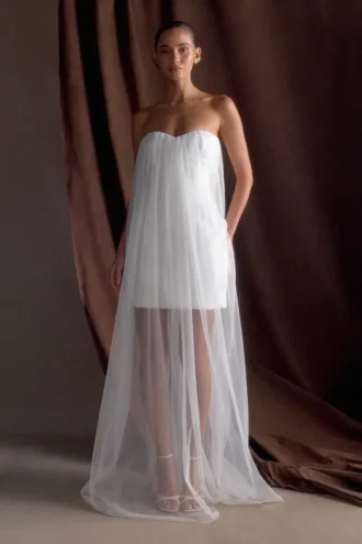 Vestido largo sin tirantes de gasa Bettany – Blanco