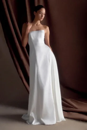 Vestido largo sin tirantes de satén Rosella – Blanco
