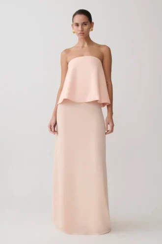 Vestido largo sin tirantes de satén Sophia – Melocotón
