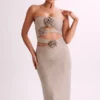 Vestido largo sin tirantes Stassie con diamantes de rosa – Color nude Vestido largo sin tirantes Stassie con diamantes de rosa – Color nude