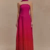 Vestido largo tipo bufanda de gasa Caira – Rosa oscuro degradado Vestido largo tipo bufanda de gasa Caira – Rosa oscuro degradado
