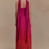 Vestido largo tipo bufanda de gasa Caira – Rosa oscuro degradado Vestido largo tipo bufanda de gasa Caira – Rosa oscuro degradado