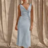 Vestido midi asimétrico y ceñido Raleigh – Azul pálido