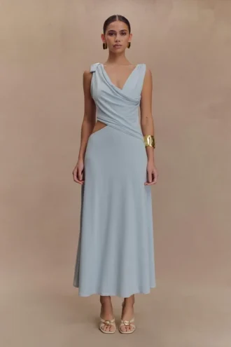 Vestido midi asimétrico y ceñido Raleigh – Azul pálido