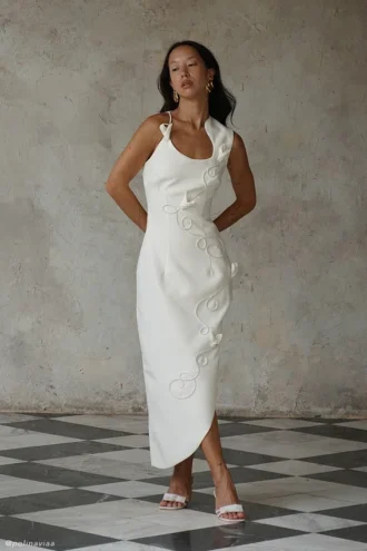 Vestido midi bordado de sarga Virginia – Blanco