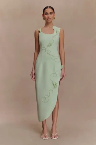 Vestido midi bordado de sarga Virginia – Salvia