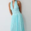 Vestido midi con cuello halter y capucha Thien – Azul Vestido midi con cuello halter y capucha Thien – Azul