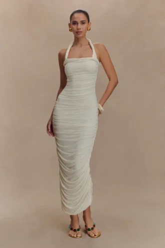Vestido midi con cuello halter y fruncidos Camila – Marfil