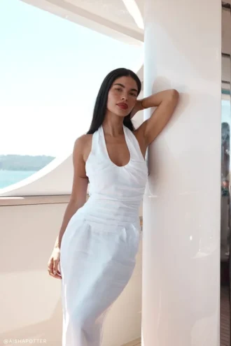 Vestido midi con cuello halter y fruncidos Daniela – Blanco