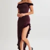 Vestido midi con volantes y hombros al aire Arielle – Ciruela