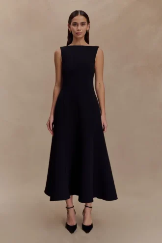 Vestido midi de corte A en crepé Callista – Negro