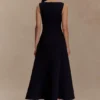 Vestido midi de corte A en crepé Callista – Negro
