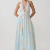 Vestido midi de gasa con escote pronunciado Cyra – Estampado floral azul Vestido midi de gasa con escote pronunciado Cyra – Estampado floral azul