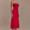 Vestido midi de malla fruncida Willa – Rubí Vestido midi de malla fruncida Willa – Rubí