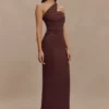 Vestido midi de modal con un solo hombro Anastasia – Caoba