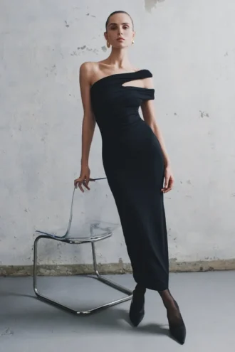 Vestido midi de modal de un solo hombro Anastasia – Negro
