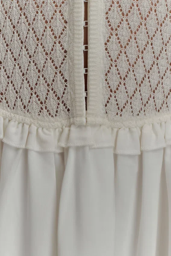 Vestido midi de punto calado Tahlia – Blanco Vestido midi de punto calado Tahlia – Blanco