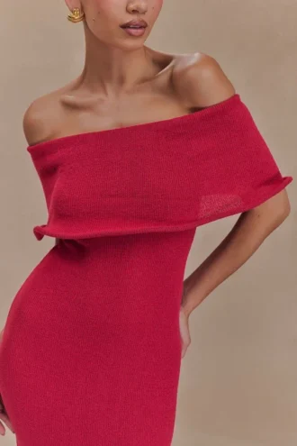 Vestido midi de punto con hombros descubiertos Molly – Frambuesa