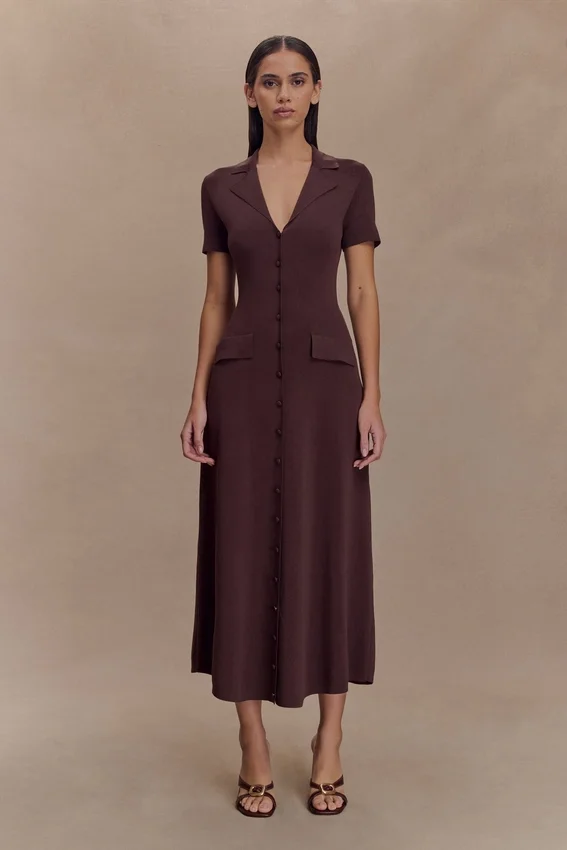 Vestido midi de punto de manga corta Pearson – Chocolate Vestido midi de punto de manga corta Pearson – Chocolate