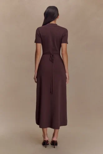 Vestido midi de punto de manga corta Pearson – Chocolate