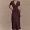 Vestido midi de punto de manga corta Pearson – Chocolate Vestido midi de punto de manga corta Pearson – Chocolate