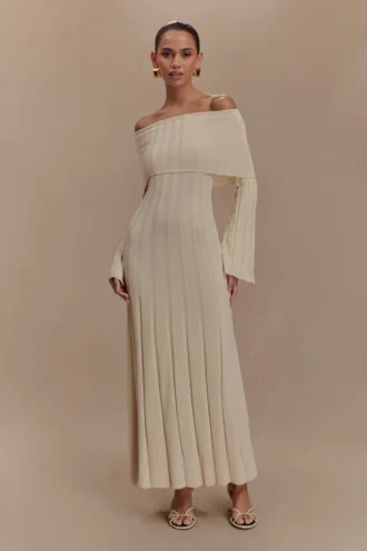 Vestido midi de punto de manga larga Alonza – Crema