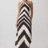 Vestido midi de satén con cuello halter Hope – Negro/Blanco Vestido midi de satén con cuello halter Hope – Negro/Blanco