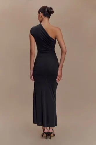 Vestido midi de un solo hombro de jersey peinado Chloe – Negro