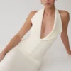Vestido midi halter de crepé Annita – Marfil Vestido midi halter de crepé Annita – Marfil