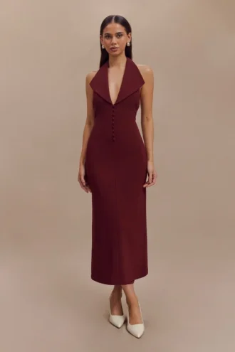 Vestido midi halter de crepé Annita – Merlot