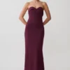 Vestido midi sin tirantes con pliegues Cary de crepé – Burdeos