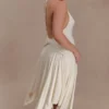 Vestido midi Sylvie de modal estilo pañuelo – Marfil Vestido midi Sylvie de modal estilo pañuelo – Marfil