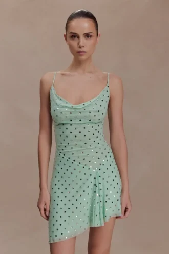 Vestido mini con cuello vuelto y diamantes Zahra – Menta
