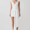 Vestido mini con hombros descubiertos y lazo en la cintura de Runa – Blanco Vestido mini con hombros descubiertos y lazo en la cintura de Runa – Blanco