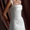 Vestido mini corsé de satén Isabel – Blanco Vestido mini corsé de satén Isabel – Blanco