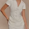 Vestido mini de algodón con cuello Tarryn – Blanco