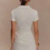 Vestido mini de algodón con cuello Tarryn – Blanco