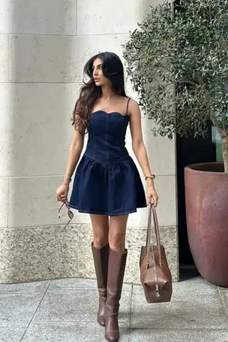 Vestido mini de Denim con festones Cheyenne – Azul índigo Vestido mini de Denim con festones Cheyenne – Azul índigo