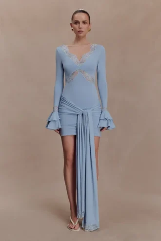 Vestido mini de encaje Electra Slinky – Azul pálido