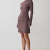 Vestido mini de manga larga de punto Cresida con detalles metálicos – Peppercorn Vestido mini de manga larga de punto Cresida con detalles metálicos – Peppercorn